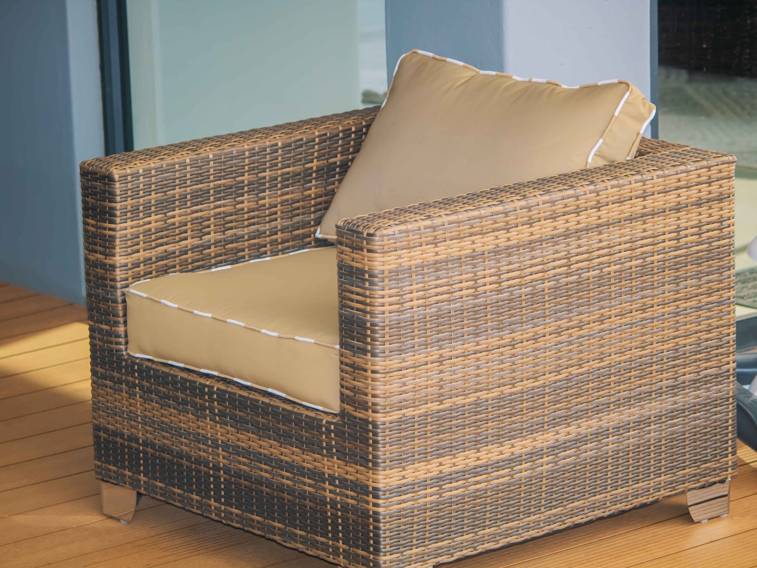 Unique Crafts Outdoor Furniture